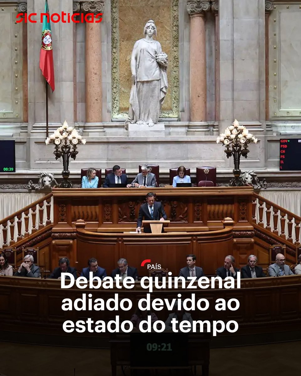 Eu tbm acho que não devíamos trabalhar com este tempo…. a democracia… a igualdade… hipocrisia que se diz né?