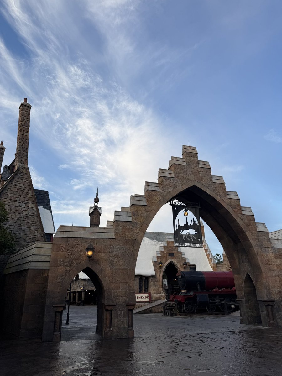 robbloomcw's tweet image. Good morning, wizards.