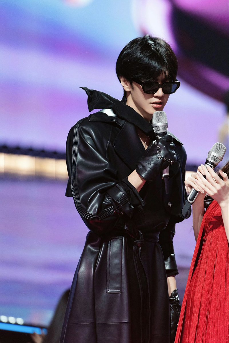 pukxcnzo's tweet photo. #Weiboupdate
🗓 11.02.2026
Chenzheyuan studio weibo update
...ได้รับฟุตเทจการซ้อมแล้ว การเยี่ยมชมเป็นไปตามแผน ทุกสายตาจับจ้องรอให้ "ม้า" ปรากฏตัว!...
#เฉินเจ๋อหย่วน #Chenzheyuan #陈哲远 https://t.co/6yGYbhqKp2