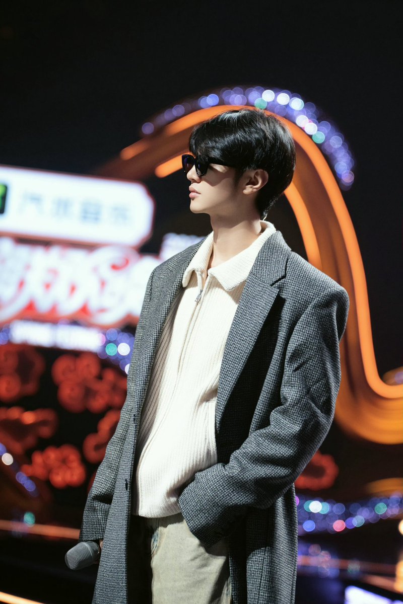 pukxcnzo's tweet photo. #Weiboupdate
🗓 11.02.2026
Chenzheyuan studio weibo update
...ได้รับฟุตเทจการซ้อมแล้ว การเยี่ยมชมเป็นไปตามแผน ทุกสายตาจับจ้องรอให้ "ม้า" ปรากฏตัว!...
#เฉินเจ๋อหย่วน #Chenzheyuan #陈哲远 https://t.co/6yGYbhqKp2
