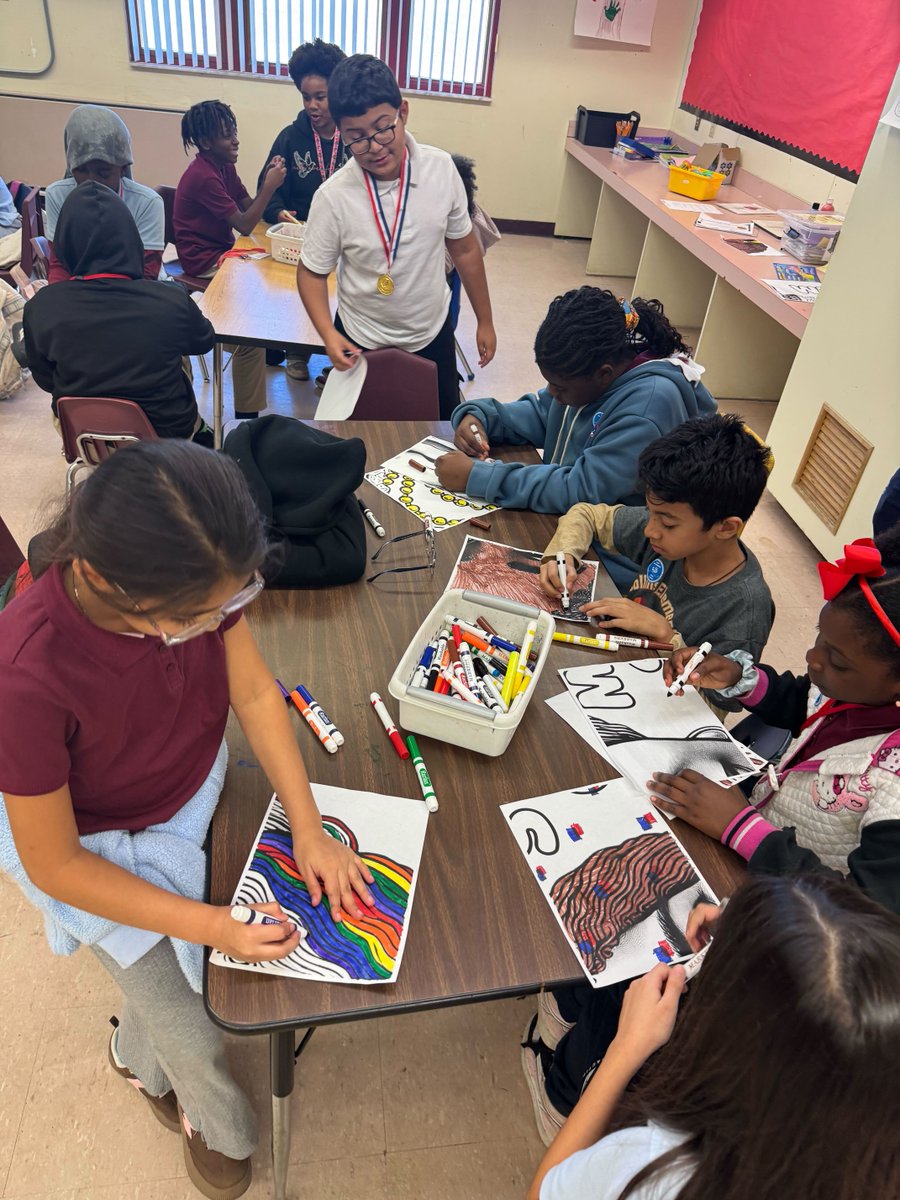 FirewallCenters's tweet photo. Students are creating meaningful Black History projects, exploring fun science lessons with Generation Genius, and spreading kindness through Valentine’s activities ❤️✊🏽🔬 Learning, creativity, and love all in one space!

#BlackHistory #GenerationGenius #STEM #StudentImpact https://t.co/hsV12dmO2Y
