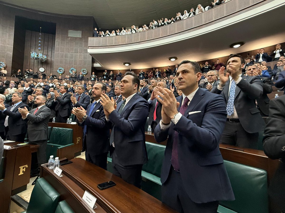 📍TBMM

Genel Başkanımız ve Cumhurbaşkanımız Sayın <a href="/RTErdogan/">Recep Tayyip Erdoğan</a>’ın başkanlığında AK Parti Grup Toplantımızı gerçekleştirdik.