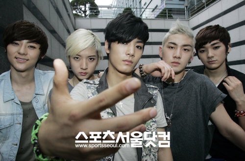 바보           보스       행동대장       불주먹    칼잡이