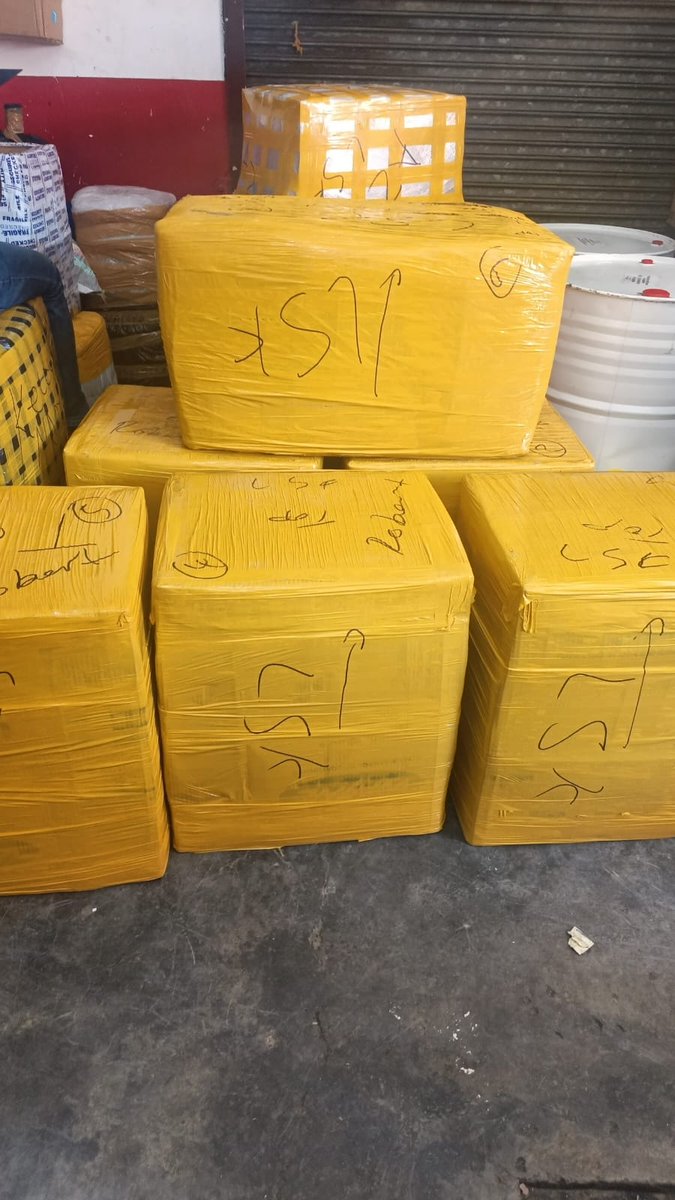 Unrulyking212's tweet image. This makes me happy 😇😇😇

My Jozi guys are doing the most 🙏

New stock loading.
Robchill Refrigeration 🥶 🥶 🥶