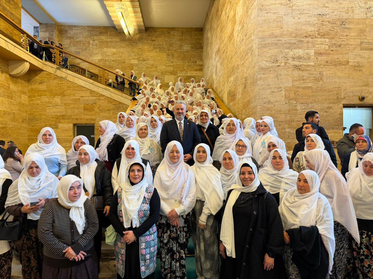 28 Şubatın faşizan, kibirli ve alçak zihniyeti ile mücadelemiz ilelebet sürecektir.
Çünkü bu mücadele bidayeti Hz Adem'den nihayeti kıyamete dek sürecek olan HAK ile Batılın mücadelesidir.

Eskişehir Mihalgazi Belediye Başkanımız Zeynep Güneş Akgün'ün <a href="/zeynepakgun26/">Zeynepakgün</a> şahsında