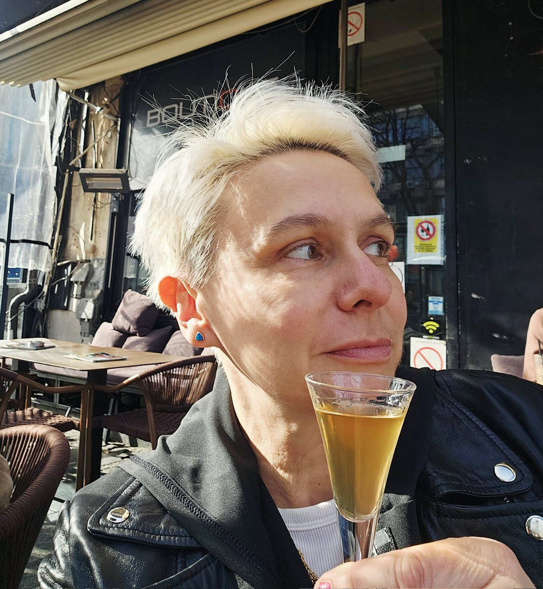 51 and not giving a fuck 😁