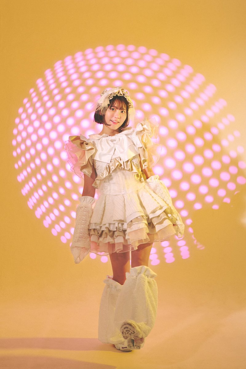 👗記念衣装チェキ発売スタート📢 アー写撮影記念衣装の お名前＆サイン