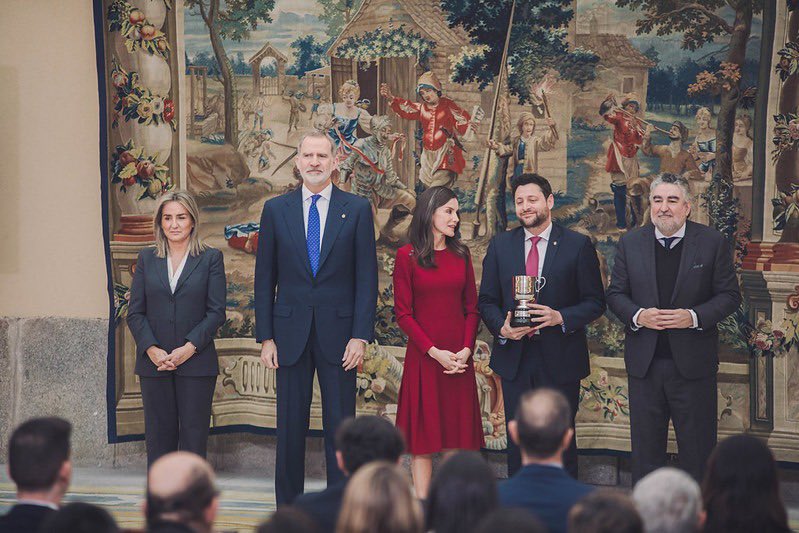 berni alvarez tweet media