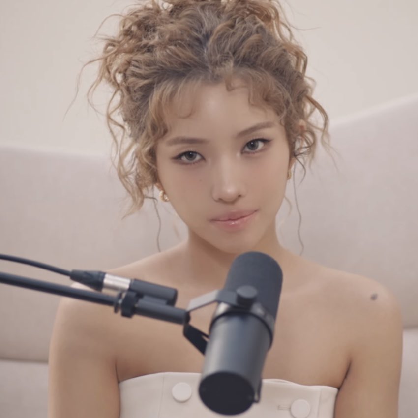 irinoyeon's tweet image. OHMYGOD????