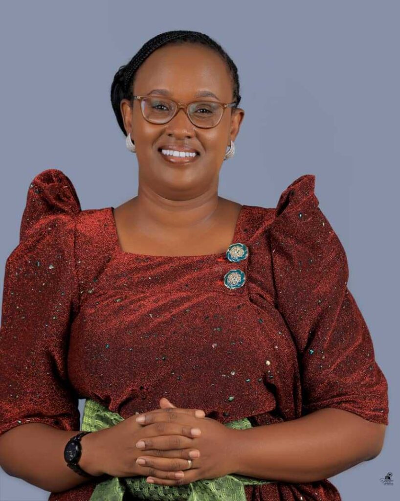 Hon.Doreen Keita Kagabi tweet media
