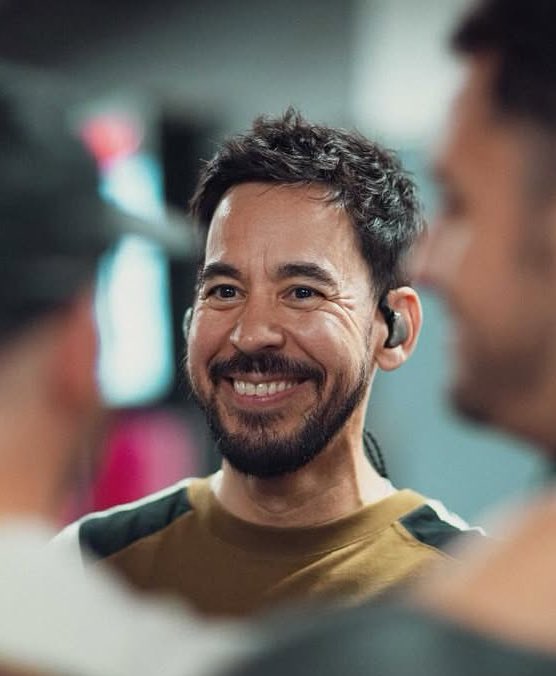 a.🍍| fan account tweet media