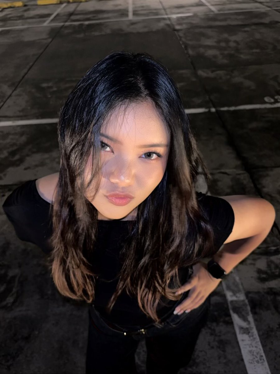 HaneyHaron_'s tweet photo. updated photos of me i guess https://t.co/ZYSW1oMEp7