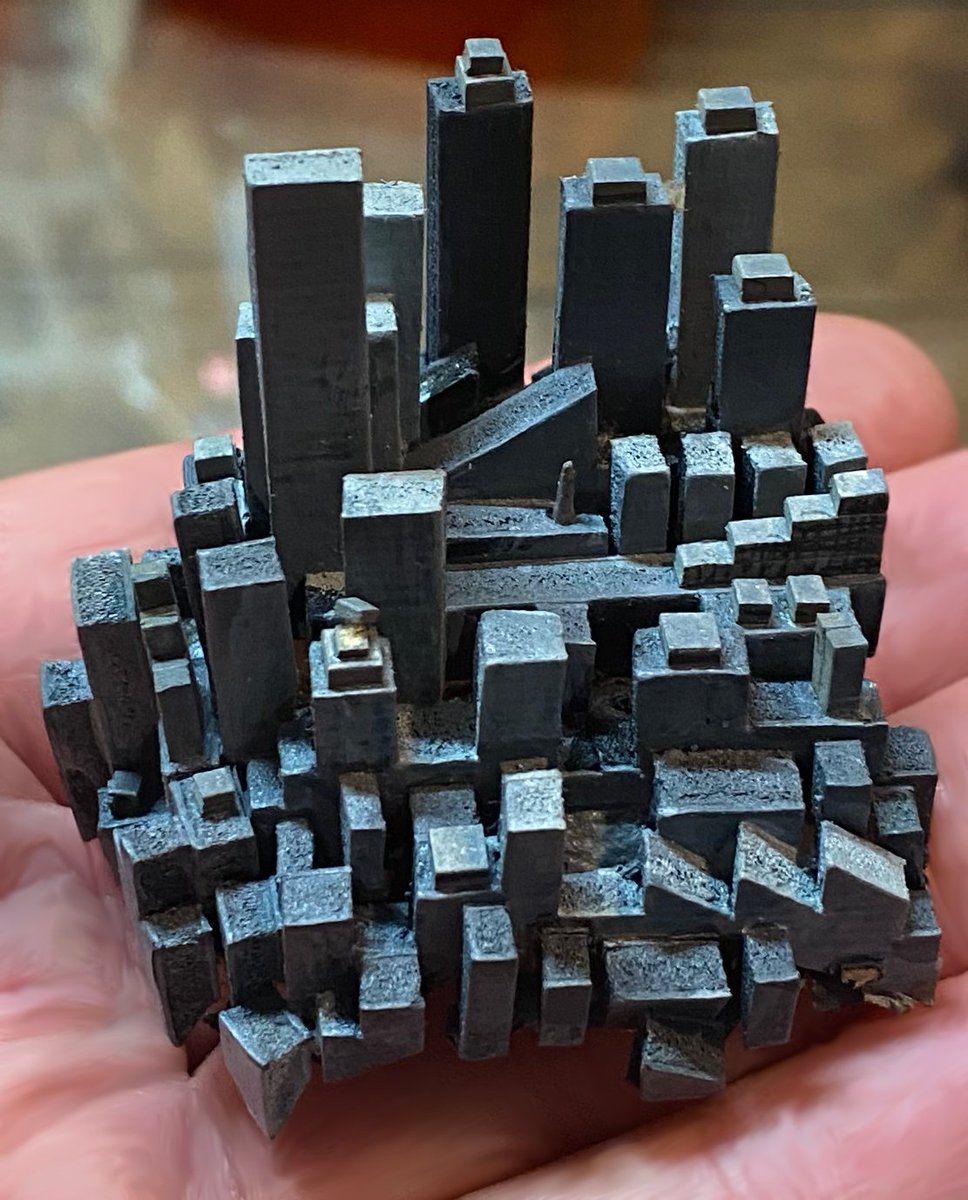 GMundos 

Shout out to all the Man-Hat-N heads out there! ✊