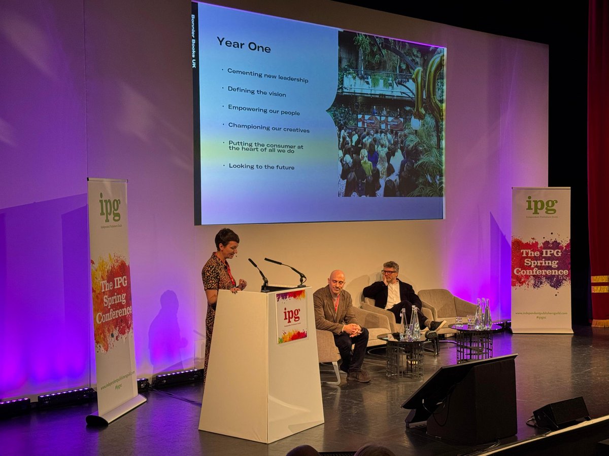 Histria Books tweet media