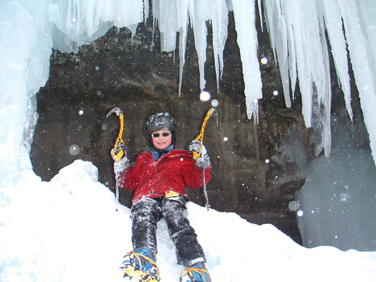 You can try ice climbing at Michigan Ice Fest starting today <a href="/PicturedRocksNL/">Pictured Rocks NL</a> . The festival runs through Sunday. <a href="/michnewsnetwork/">MichiganNewsNetwork</a>