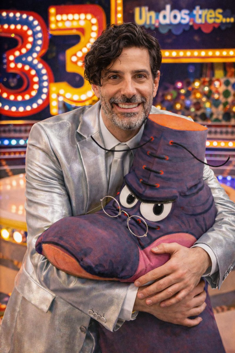 Lo confieso: Yo también he caido en la última chorrada que nos imponen las redes y... ésta es la imagen que la IA me devuelve de mí 🤦🏻‍♂️🤣