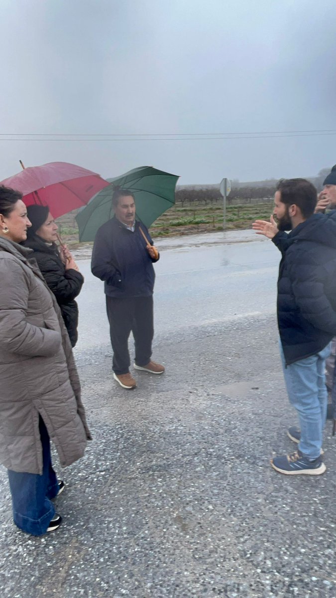 🔴 <a href="/PSOELachar/">PSOE Láchar-Peñuelas</a> urge el arreglo de la cubierta del porche del CEIP Francisca Hurtado y ayudas para los agricultores tras los daños del temporal

🚨 El Ayuntamiento (IU-PP) debe priorizar estos dos asuntos y destinar fondos propios y externos

🔗 psoe-granada.com/el-psoe-de-lac…