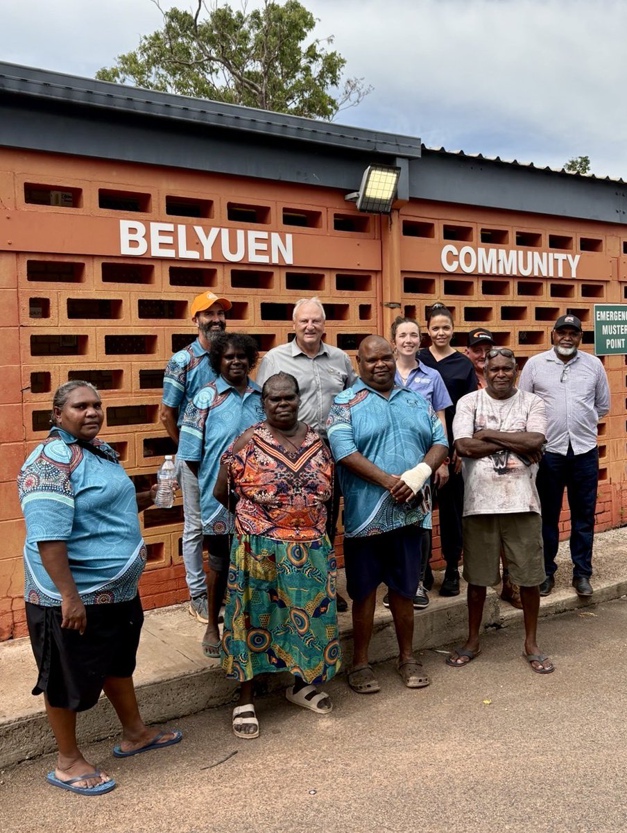 SteveEdgoMLA's tweet image. I had a fantastic time visiting the #Belyuen Community with the Chair of the Northern Land Council, #MatthewRyan.