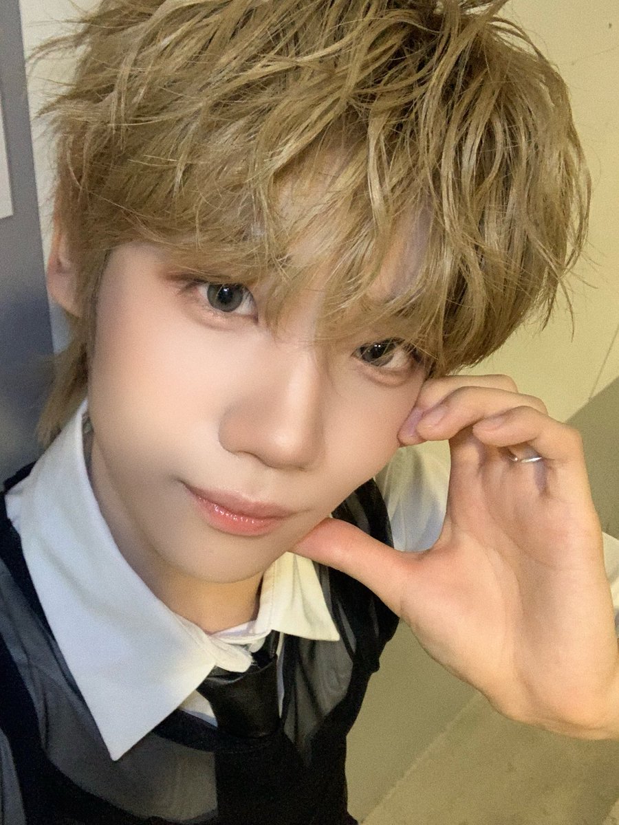 CYE_JPOFFICIAL's tweet image. 【#KENSHIN】
東京コンサート本当にありがとうございました！
みんなの笑顔が本当に綺麗で、ステージで見ながら何回も力をもらいました。
楽しくて幸せだったし、最高の時間でした。
今日のこの風景、絶対に忘れません。
もっと成長した姿でまた会おう！ありがとう！

#CLOSEYOUREYES…