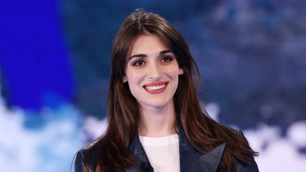 🔴 È ufficiale: Pilar Fogliati sarà la co-conduttrice della seconda serata di #Sanremo2026, mercoledì 25 febbraio, insieme ad Achille Lauro e Lillo.

Lo ha appena annunciato Carlo Conti a #LaPennicanza di Fiorello.

#Cuori3 #Cuori #Follemente