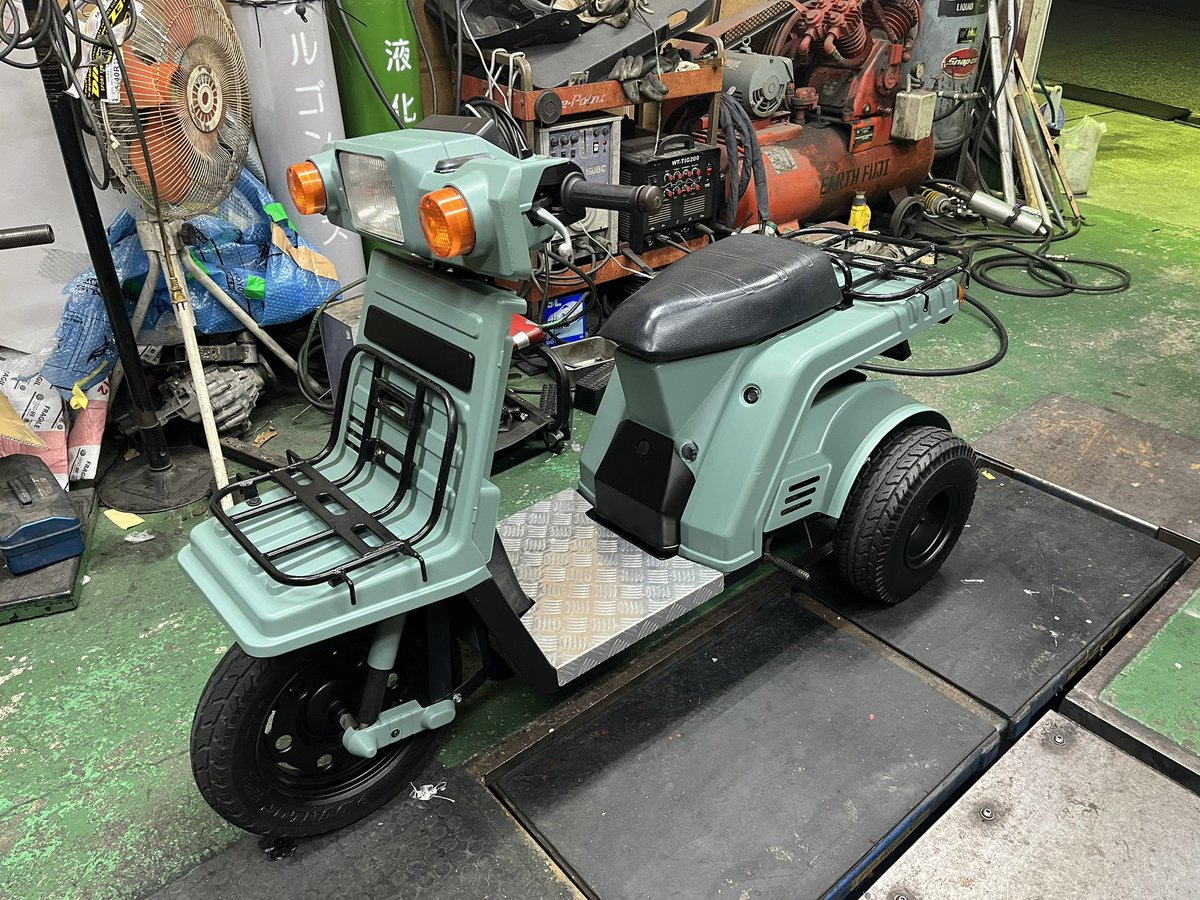 nat_sei3's tweet photo. ビグザムさんのバイク見たらまた作りたくなってきた... https://t.co/bRxO3Qwnbg