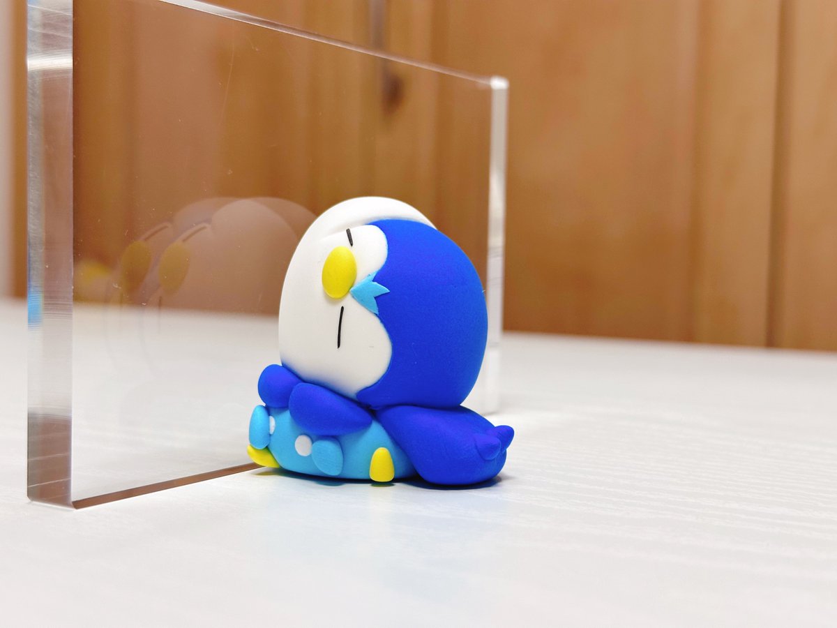 okihasA's tweet photo. もたれかかるポッチャマ作りました🔅 https://t.co/vtXYNcKoxz