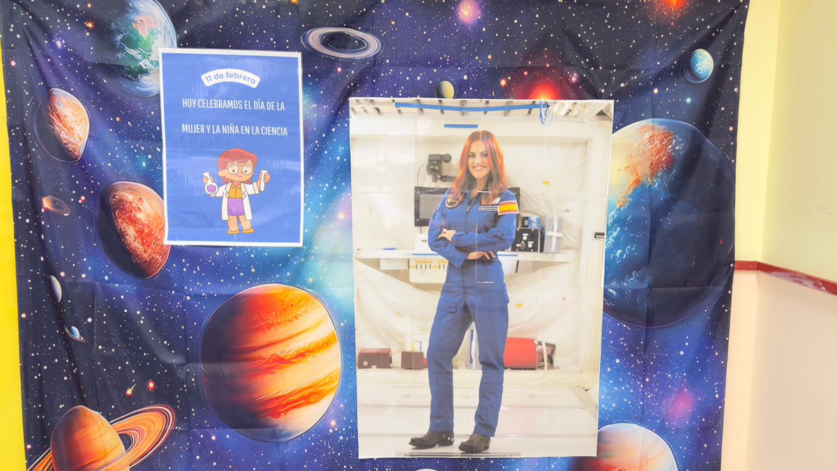 ELMARINAESCOBAR's tweet photo. 🚀✨ Hoy, con motivo del Día de la Mujer y la Niña en la Ciencia, hemos recibido la “visita virtual” de @Astro_SaraG ,astronauta leonesa, que nos ha recordado: con esfuerzo, constancia y pasión podemos llegar tan lejos como soñemos. 🌍🌌
¡Su historia nos inspira a mirar al cielo! https://t.co/2tZCW3bAF9