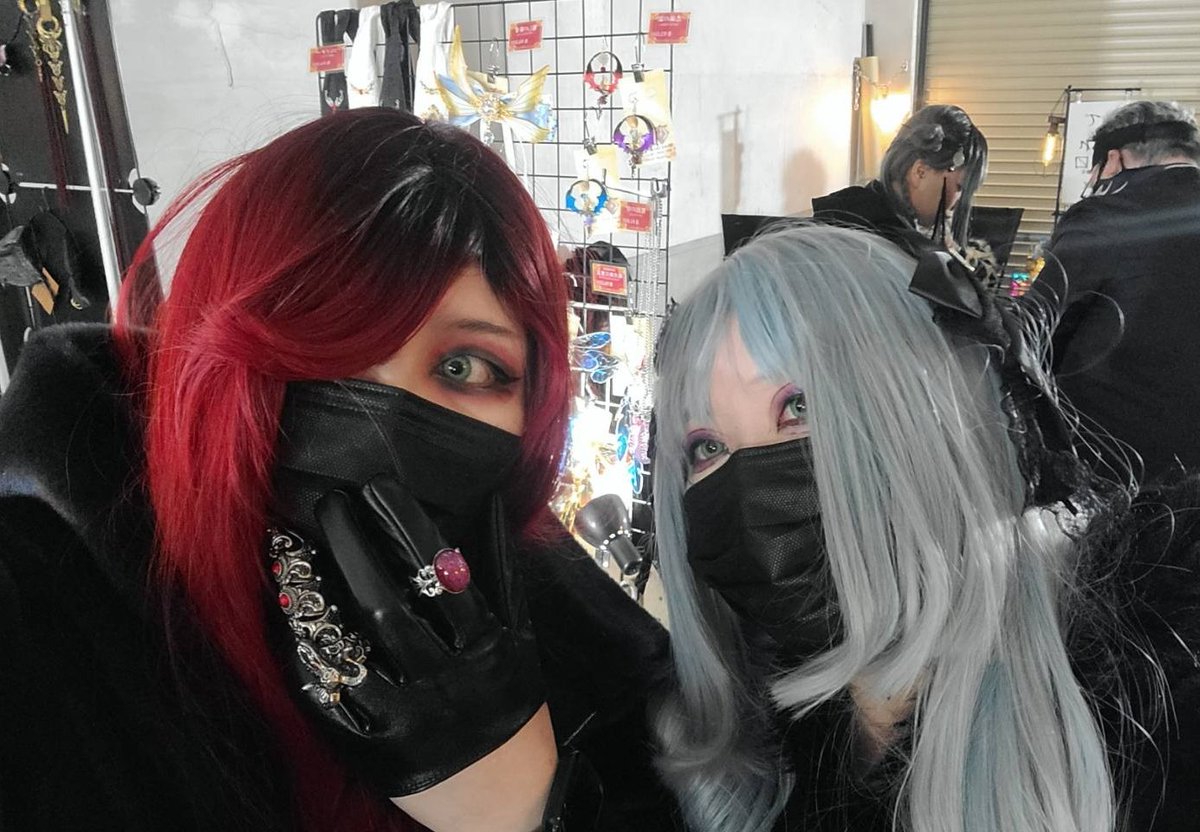 #甘き感染ドラックパーティー2 
悪魔軍のカムエラとエナで出店してました👿
作品をお迎えいただき、ありがとうございました✨

─もしかしたら、使っているうちに自我を持つモノが出てくるかもしれません…お気をつけを…

眷属候補も見つかったから、また水面下で活動を続けるとしよう。