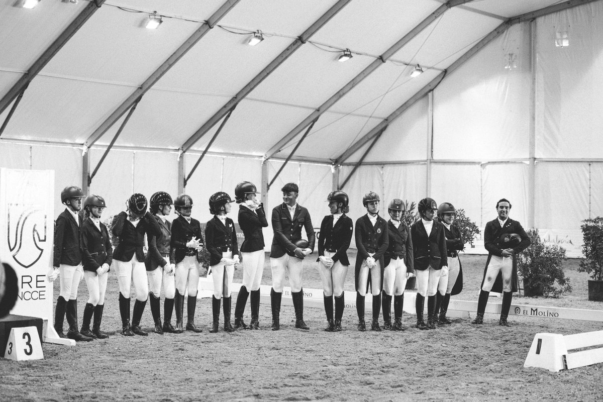 SICABOficial's tweet photo. ¡El futuro de la Doma Clásica brilla con fuerza! ✨🐴

Enhorabuena a los binomios de la categoría de Menores que ganasteis en la pasada edición. Ver en primera persona la entrega, disciplina y pasión que tenéis es verdaderamente inspirador 🤩

#SICAB #SICAB2025 #ANCCE #Caballos https://t.co/WOkP0BxwvQ