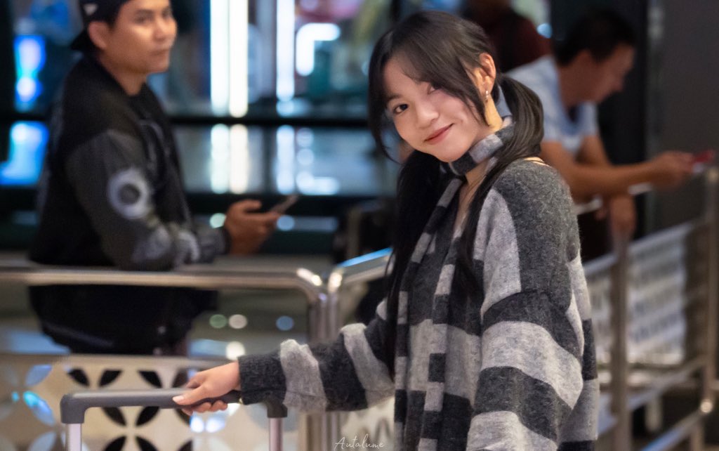 Welcome home.
<a href="/Aralie_JKT48/">Abigail Rachel</a> 

Bandar Udara Internasional Soekarno-Hatta, CGK.
110226

#JKT48AirpotFashion