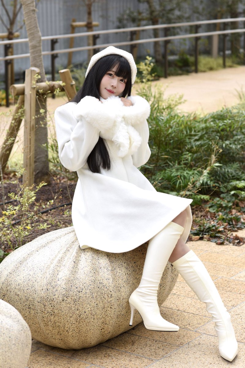 CHOCOSHAKI's tweet image. ❄️撮影ありがとうございました❄️

📷@massey_photo さん

#portrait
#ブーツ
#被写体
#ブーツコーデ
#白