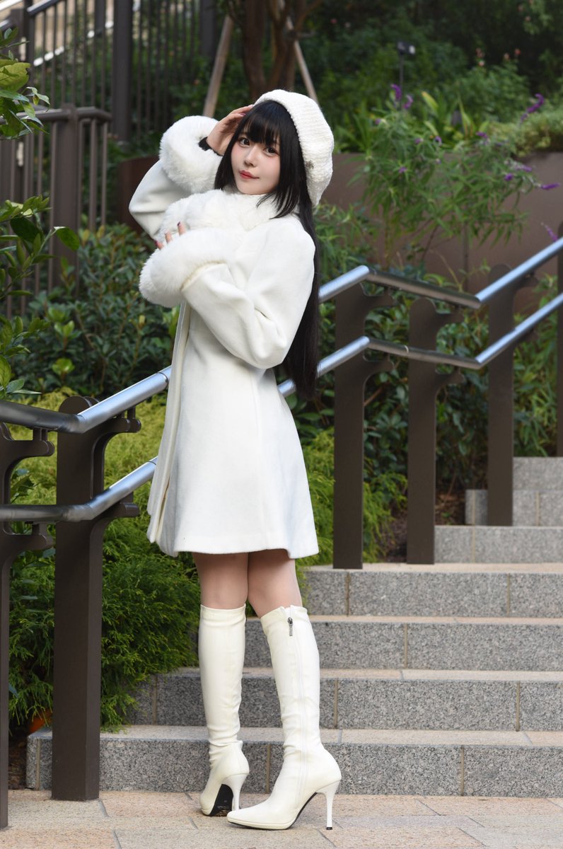 CHOCOSHAKI's tweet image. ❄️撮影ありがとうございました❄️

📷@massey_photo さん

#portrait
#ブーツ
#被写体
#ブーツコーデ
#白