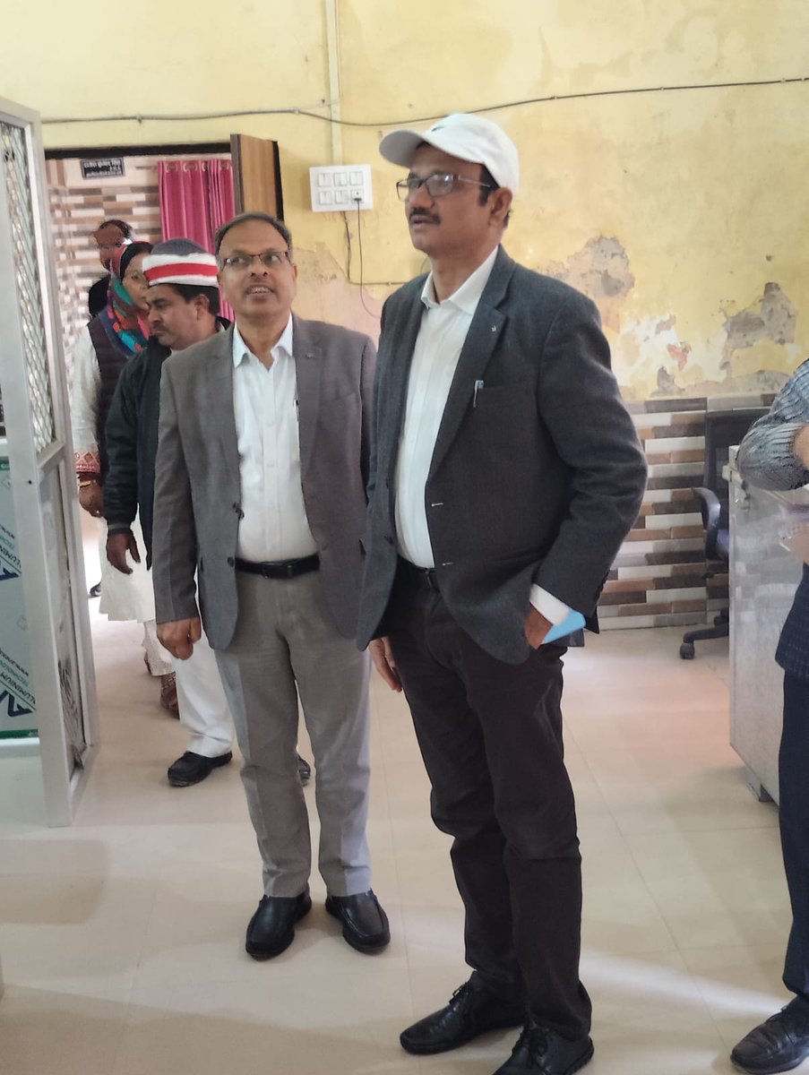 CommissionerBst's tweet photo. आयुक्त महोदय द्वारा दिए गए निर्देश के अनुपालन मे अपर आयुक्त (प्रशासन) बस्ती मंडल बस्ती के स्तर से आज दिनांक 11.02.2026 को तहसील भानपुर, विकासखंड रामनगर एवं नगर पंचायत भानपुर  का निरीक्षण किया गया और आवश्यक निर्देश दिए गए। https://t.co/rUwDak04Xo