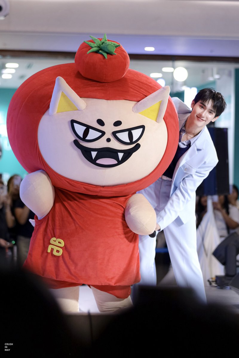 พี่ลูกเดช และลูกชายมะเขือเทศจิ๋วจอกของเค้า 

BOOK MAFOX DESTINY CLINIC 

#DestinyclinicxBookTomafox
#kasibook <a href="/kasibook/">กษิบ๊อง (ปลูกผลเขือเทศ)</a>