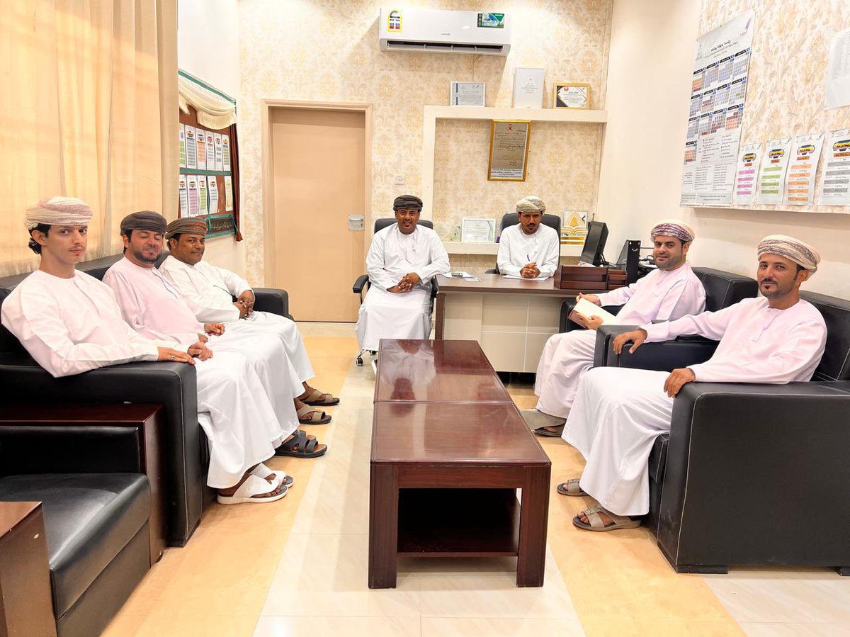 السلطان تركي بن سعيد .(9-12) tweet media