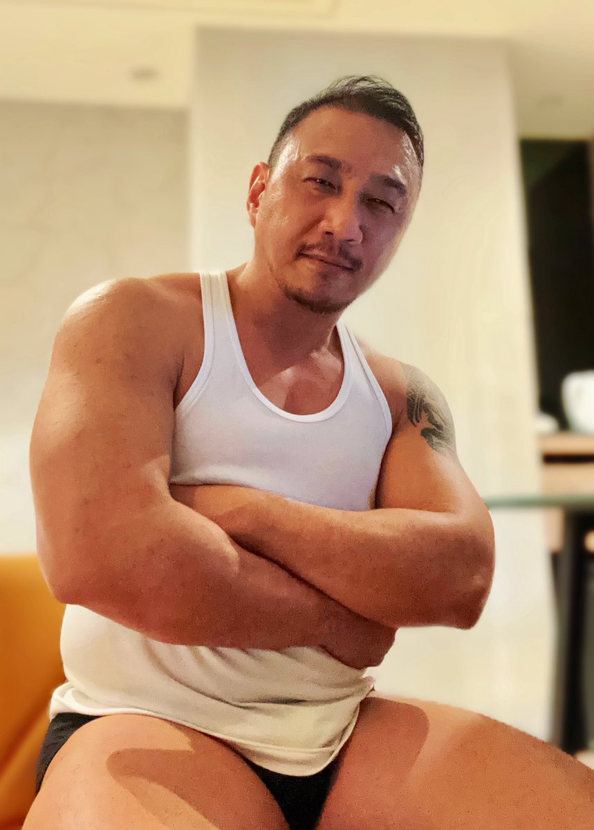 肉大叔 tweet media