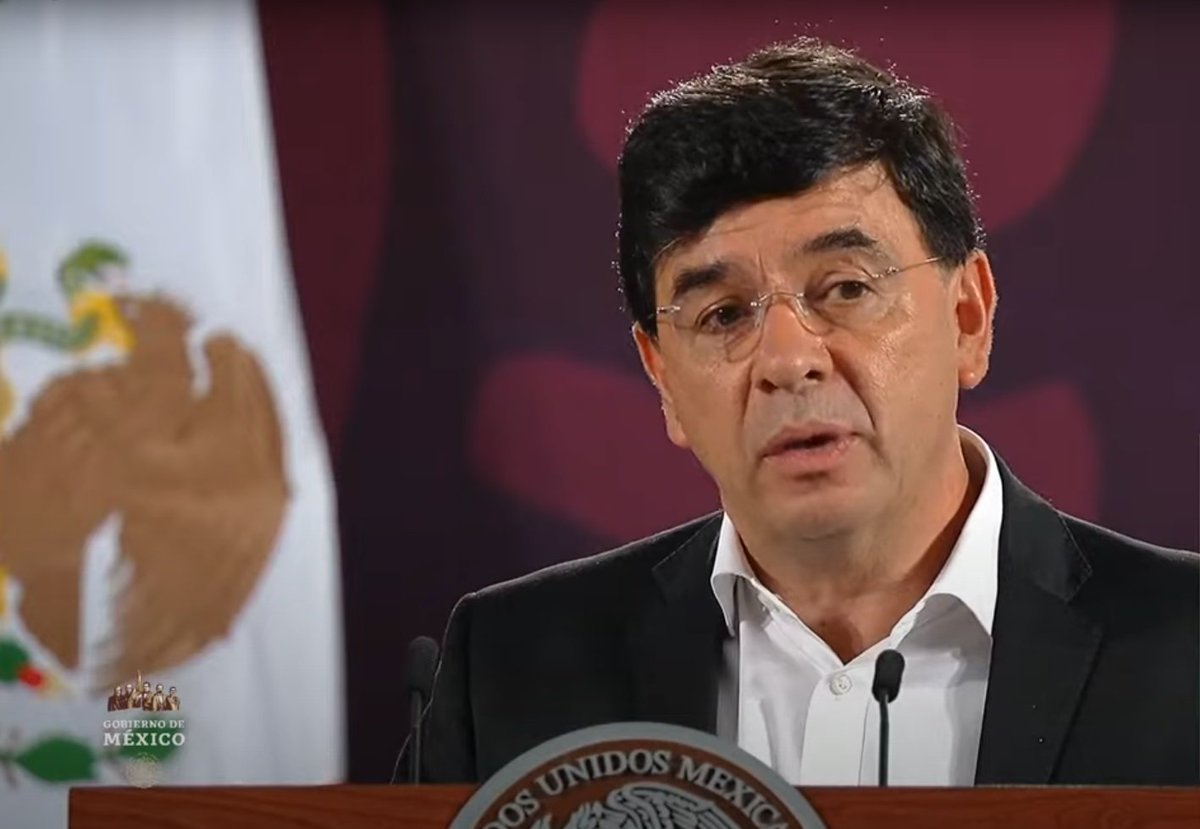 GuacamayanLeaks's tweet image. 27 MIL MILLONES de deuda pública para que @JesusRCuevassembrara odio durante dos sexenios. 
@lopezobrador_ AMLO, ¿eso era la 'austeridad'? Un saco de rencor pagado con nuestros impuestos.  El verdadero costo de la 4T: polarización + quiebra. 
@proceso