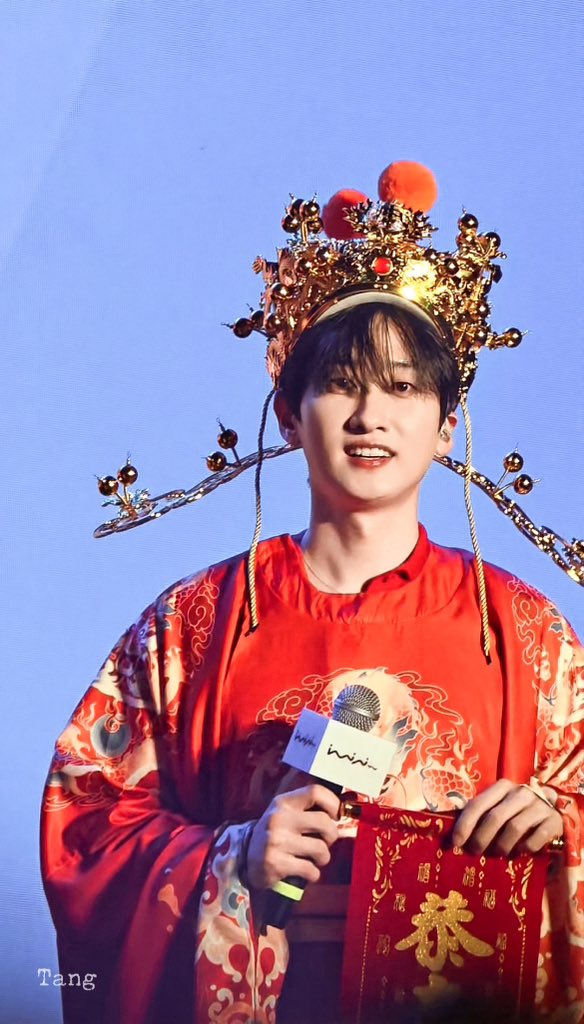 TANGDOU229308's tweet photo. 260207 SUPER JUNIOR D&amp;E
Fm in Guangzhou
부자 되세요~
#은혁 #EUNHYUK #이혁재 #李赫宰 #ウニョク
#슈퍼주니어DnE #SuperJuniorDnE https://t.co/3vDOpdVkkM
