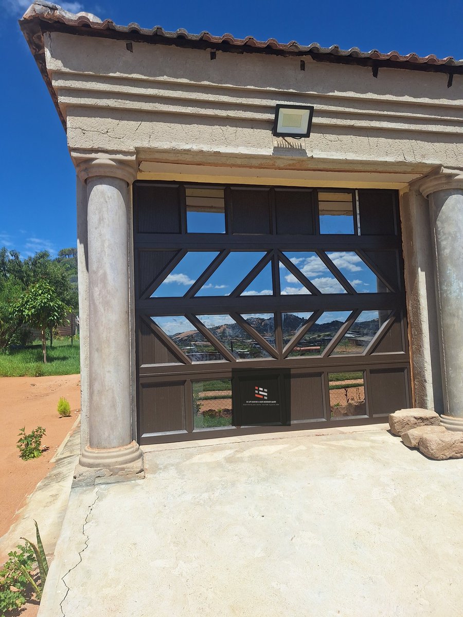XAluminiums's tweet photo. We  Manufacture and install Aluminium windows, doors, gates etc.

WhatsApp/Call 0712593842 for a quotation. https://t.co/xcfMWNRZGt