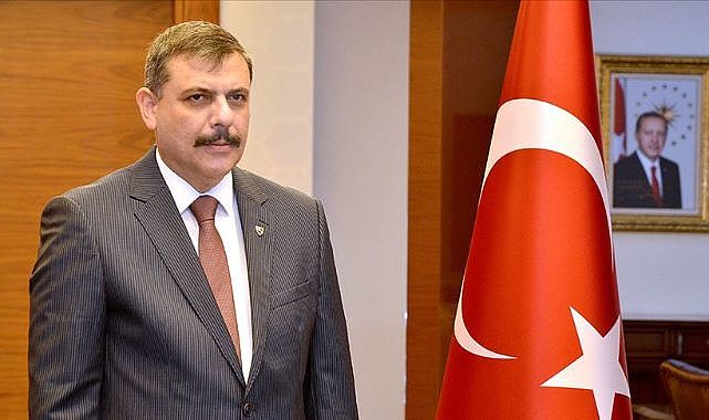 #MustafaÇiftçi Erzurum'un gurur, gözbebeği hafız valimiz İçişleri bakanı olmuş.Rabbim hayırlı etsin..🇹🇷🇹🇷🇹🇷@miamustafacftci