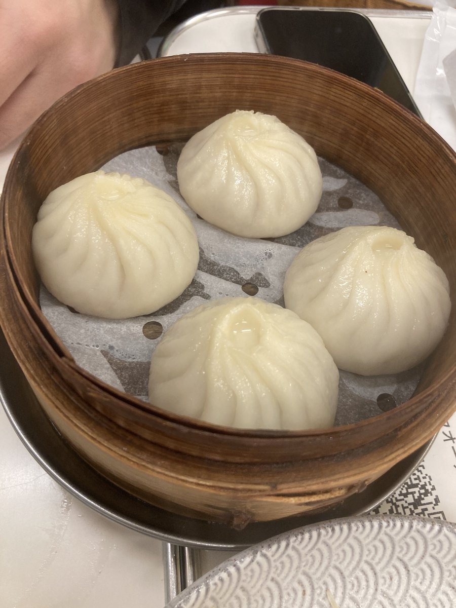 你好謝謝小籠包