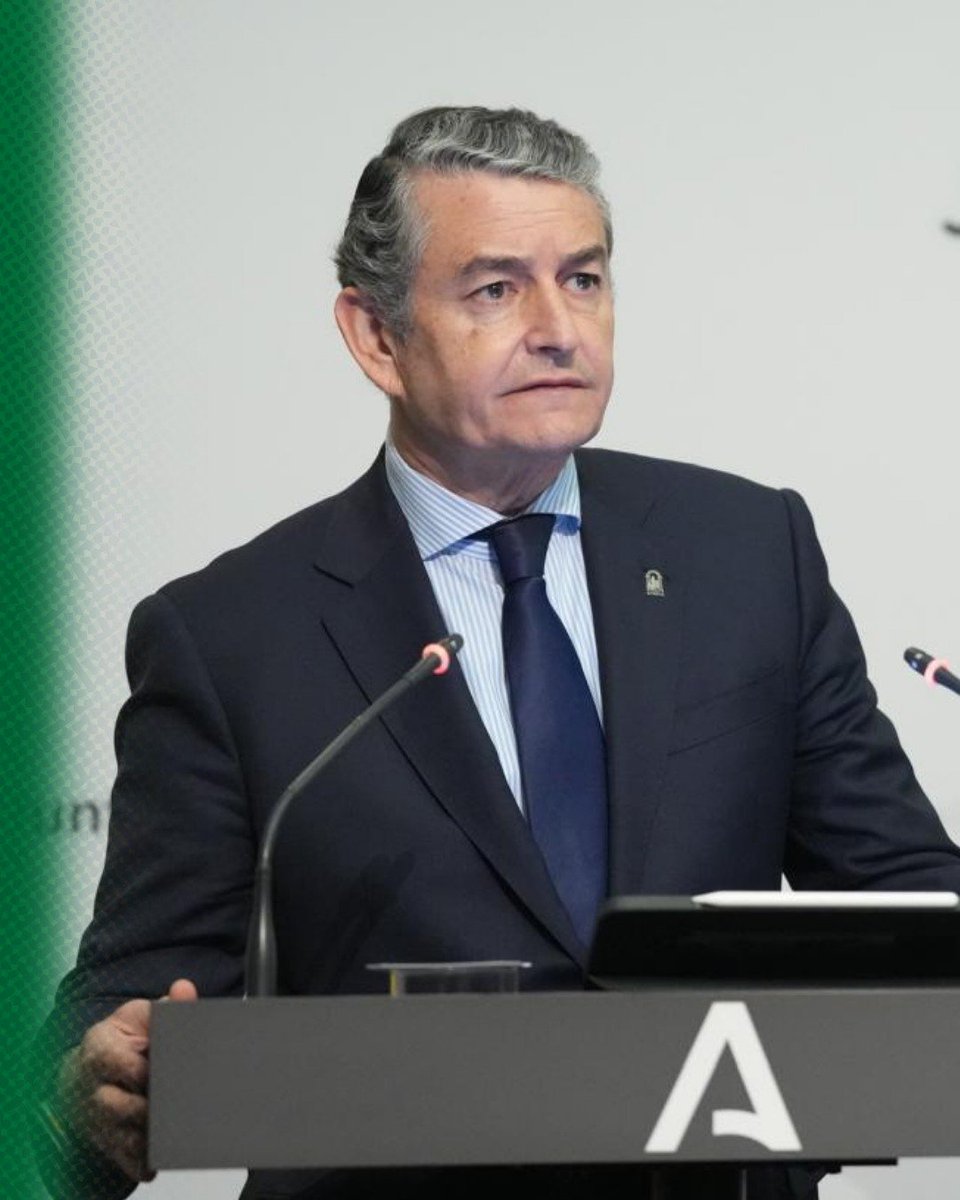 AndaluciaJunta's tweet photo. @antoniosanz @saludand El objetivo de la #ESA2030: promover el bienestar integral con una atención sanitaria accesible, innovadora y sostenible, priorizando la prevención y la promoción de la salud.
Centrada en las personas y basada en la excelencia y universalidad.
🔊@antoniosanz tras el #CGobAND. https://t.co/G7BeJV5Qdg