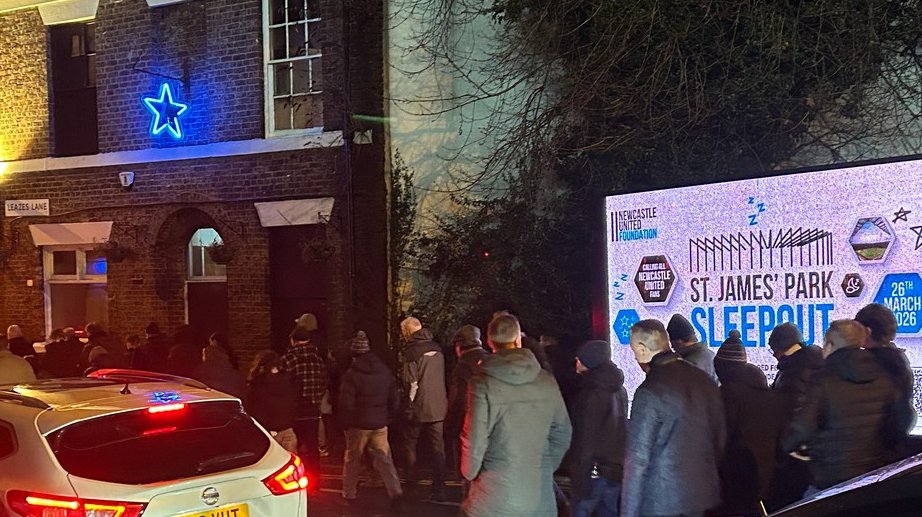 AdsDirectLtd's tweet image. We love working with #charities and here's our stunning #digivan displayed recently @NUFC match for our super client @NU_Foundation Read more about their forthcoming St. James' Park SLEEPOUT event- facebook.com/NewcastleUnite… Book your digivan slot today- matchdays@adsdirect.org.uk