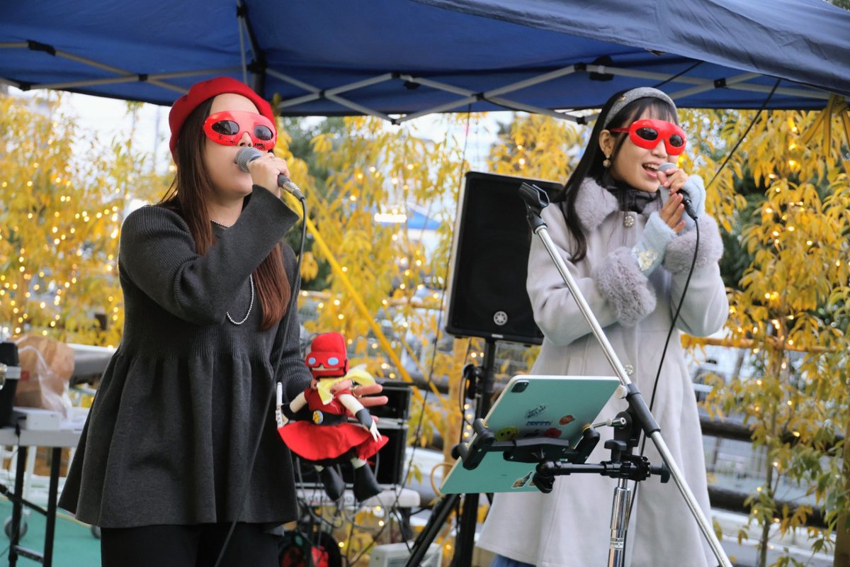 2026.2.11(水祝)
川口街かどコンサート
イオンモール川口前川

#大森真理子 さん
#世莉奈 さん

真理子さんの
#ダジャレンジャーのテーマ
作曲の世莉奈さんとコラボ
楽しかったです！

2.14(土)配信リリース
『ダジャレンジャーのテーマ』
作詞 大森真理子
作曲 世莉奈
編曲 吉野ユウヤ
歌 大森真理子