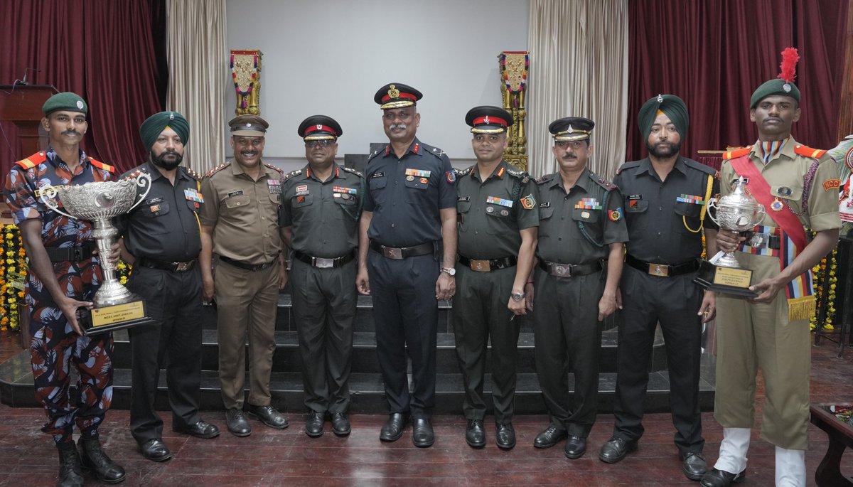 gpnccktym's tweet photo. NCC GP HQ Kottayam secured Runners Up for Adm Proficiency and 18 KERALA NCC BN was adjusted Best Unit amongst all NCC Bns in the K &amp; L Dte. They were felicitated by Maj Gen Ramesh Shanmugam, ADG, K &amp; L Dte during the felicitation and banner presentation ceremony of RDC 2026. https://t.co/Qo2fjBqlto