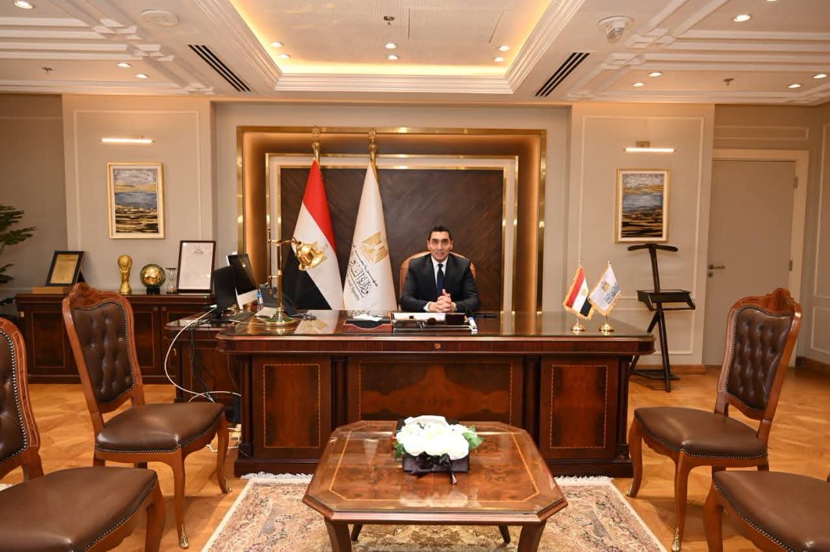 AlAttal's tweet photo. مسئولية كبيرة أمام الوزراء الجدد الذين حازوا ثقة القيادة السياسية وأدوا اليمين الدستورية أمام الرئيس السيسي، عقب موافقة مجلس النواب، على التعديل الوزاري. 

أصدق الدعوات بالتوفيق والنجاح للحكومة في تشكيلها الجديد في أداء المهام الموكولة إليها، في ضوء التكليفات الرئاسية، من أجل تحقيق مصلحة الوطن والمواطنين.

دعواتي الخاصة لمعالي الوزير جوهر نبيل، وزير الشباب والرياضة، في أداء مهمته، والنهوض بقطاعي الشباب والرياضة بما يليق بمكانة مصر ووضعها على الساحة العالمية.
النائب #هاني_العتال
وكيل لجنة الشباب والرياضة بمجلس الشيوخ