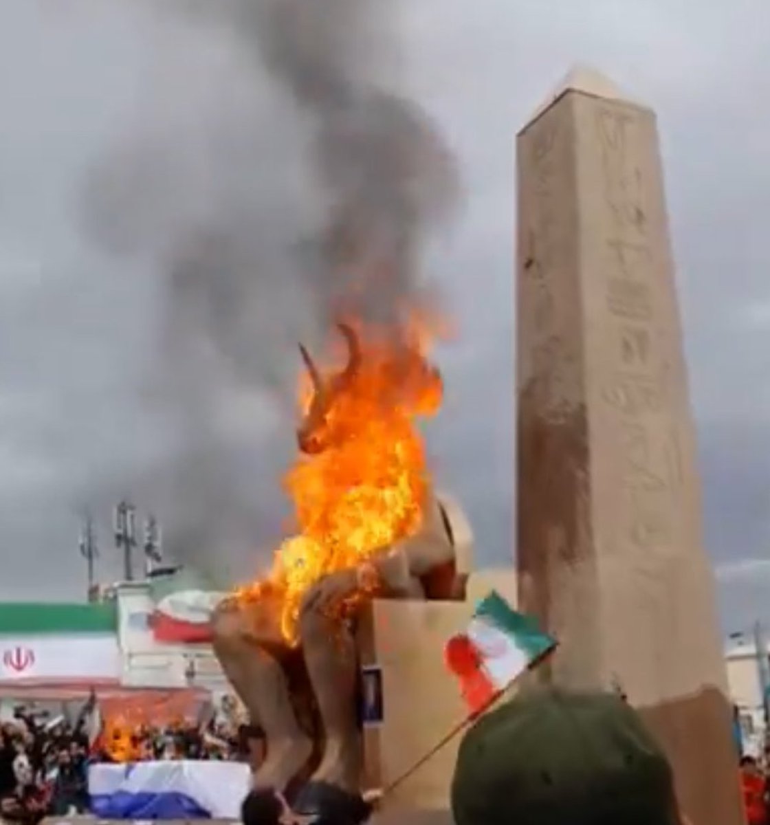 CONSÚMELOS 
QUE NO QUEDEN NI SUS CENIZAS