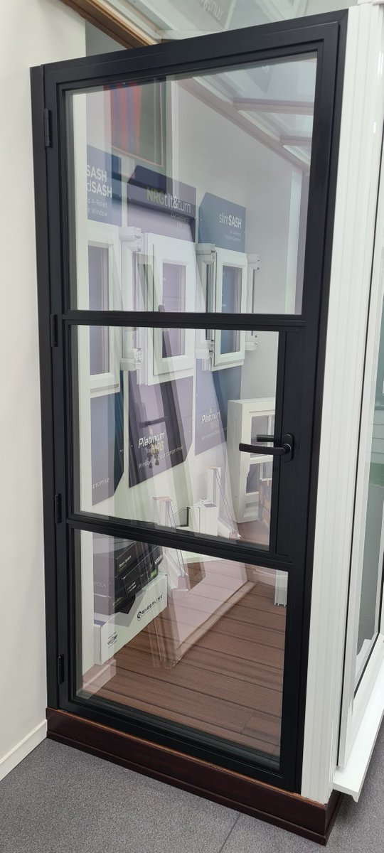 Heathfield Windows tweet media