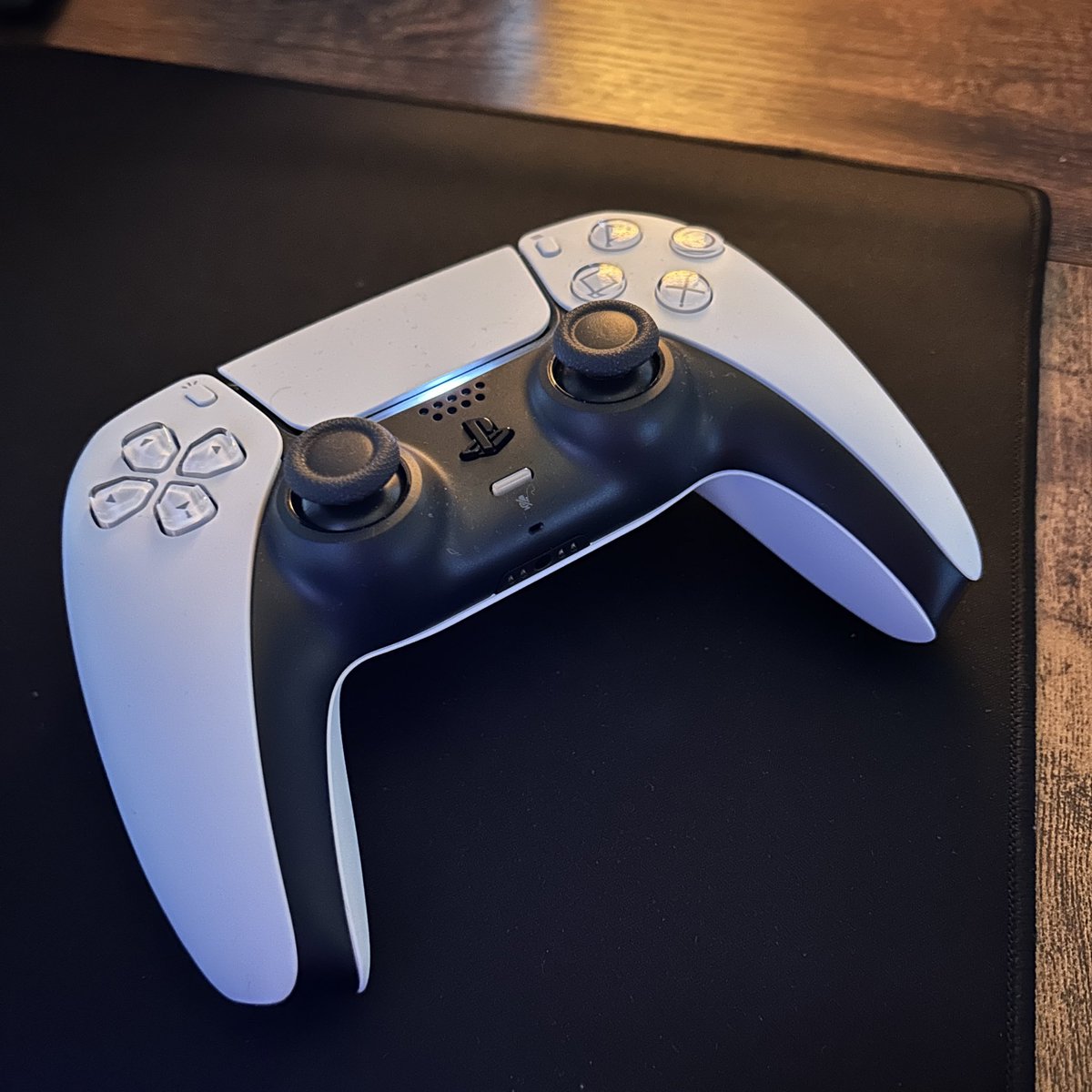 Brian B Livesay tweet media