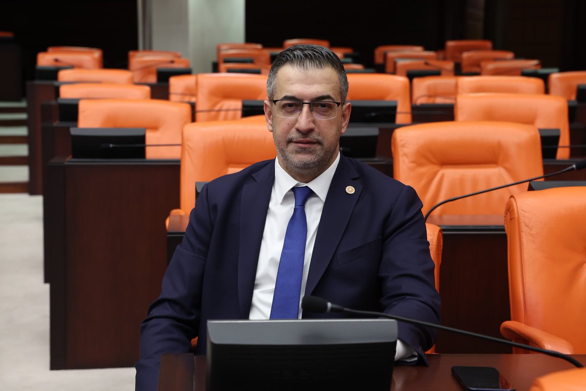 KverSemih's tweet photo. 📍 TBMM

Genel Kurul çalışmalarımıza devam ediyoruz. https://t.co/jWaRsKepFC
